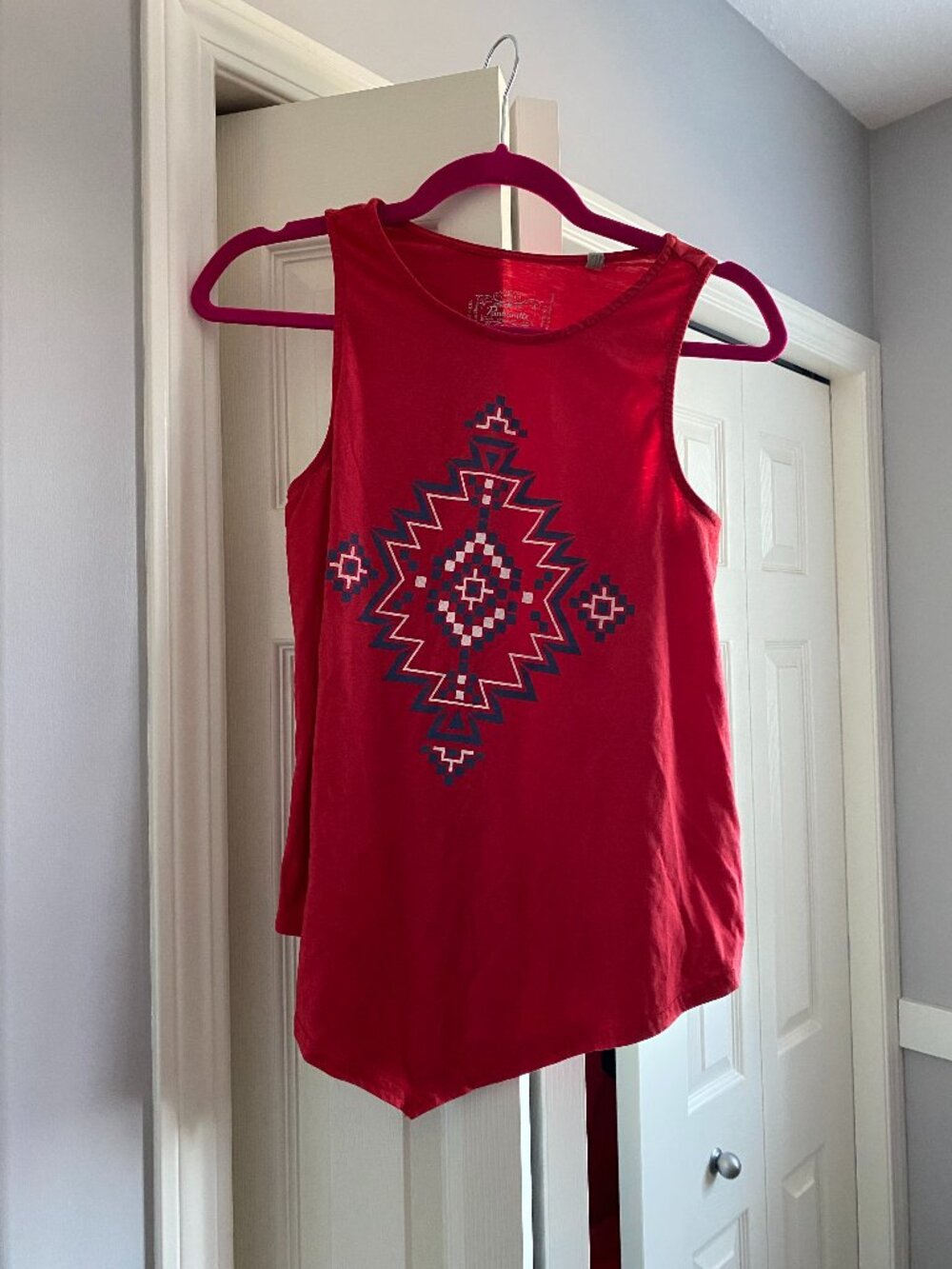 Panhandle Slim Red Southwestern Graphic Tank Top | Size S